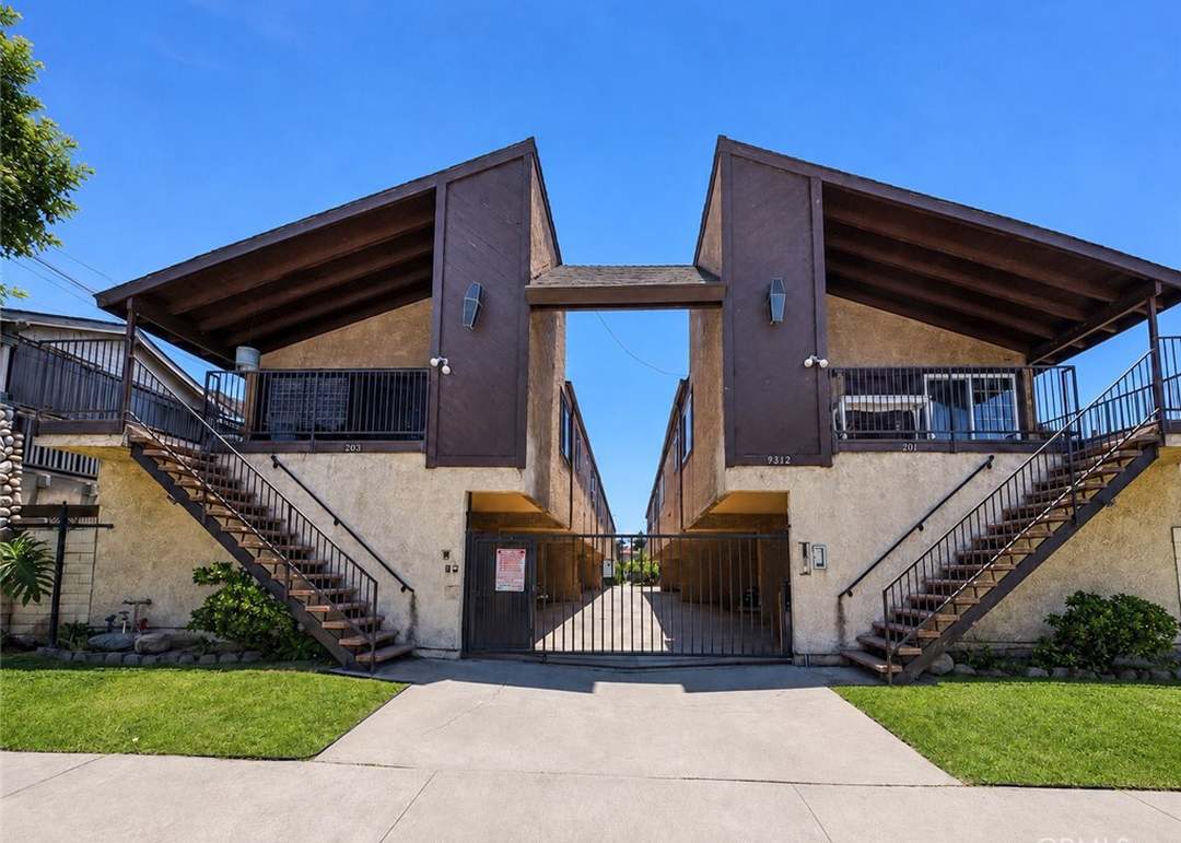 Bellflower, CA