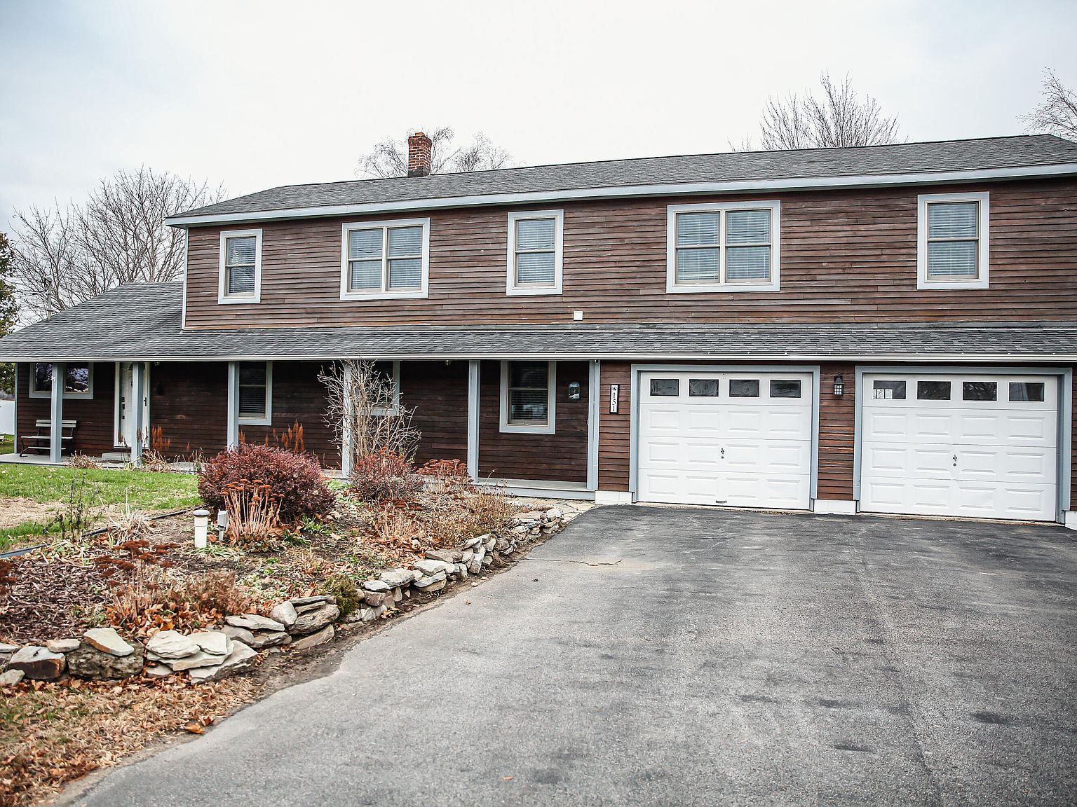 Landian listing agent meeting client in Plattsburgh